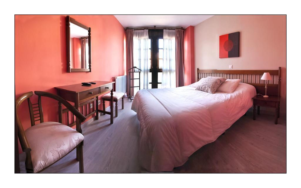 Hotel Rural En Escalante Las Solanas Bagian luar foto