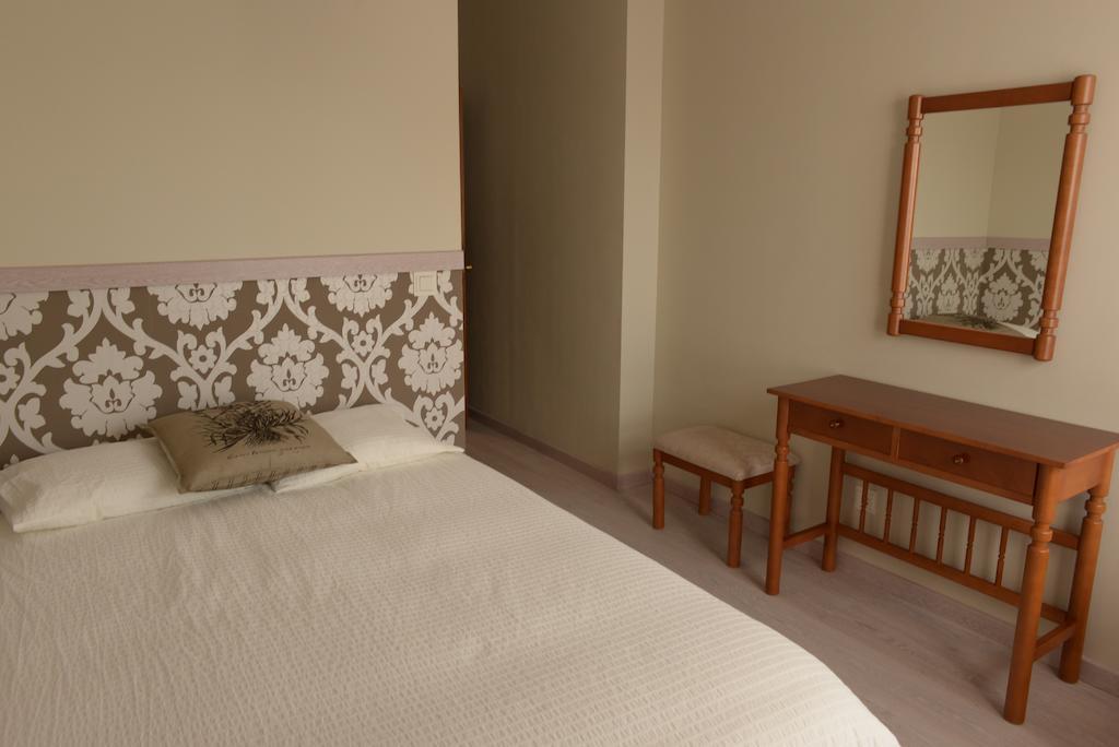 Hotel Rural En Escalante Las Solanas Ruang foto