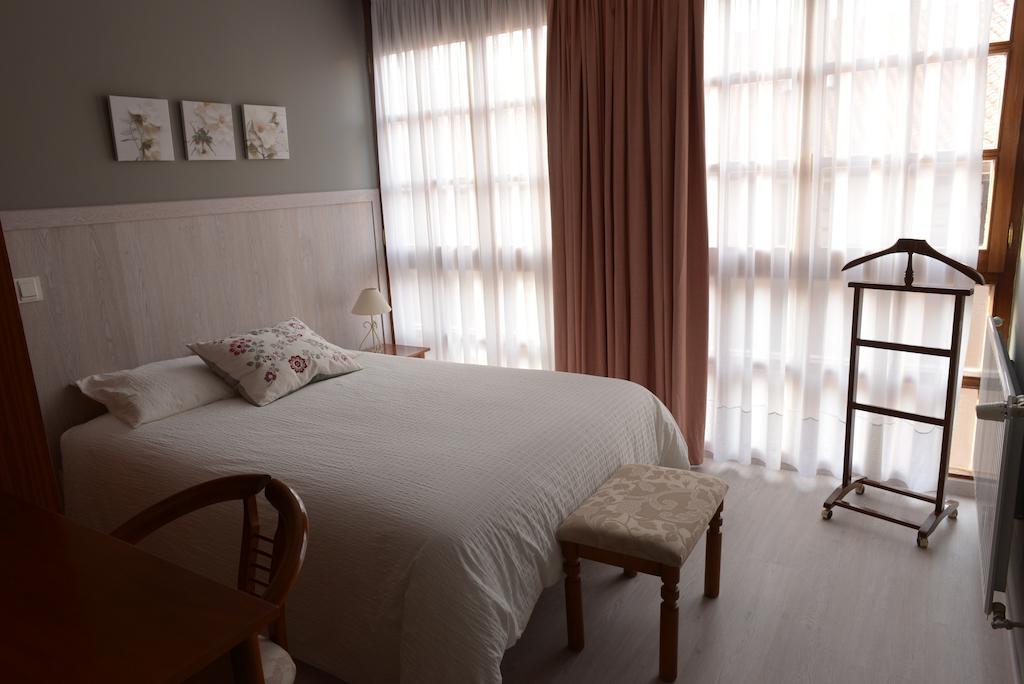 Hotel Rural En Escalante Las Solanas Ruang foto