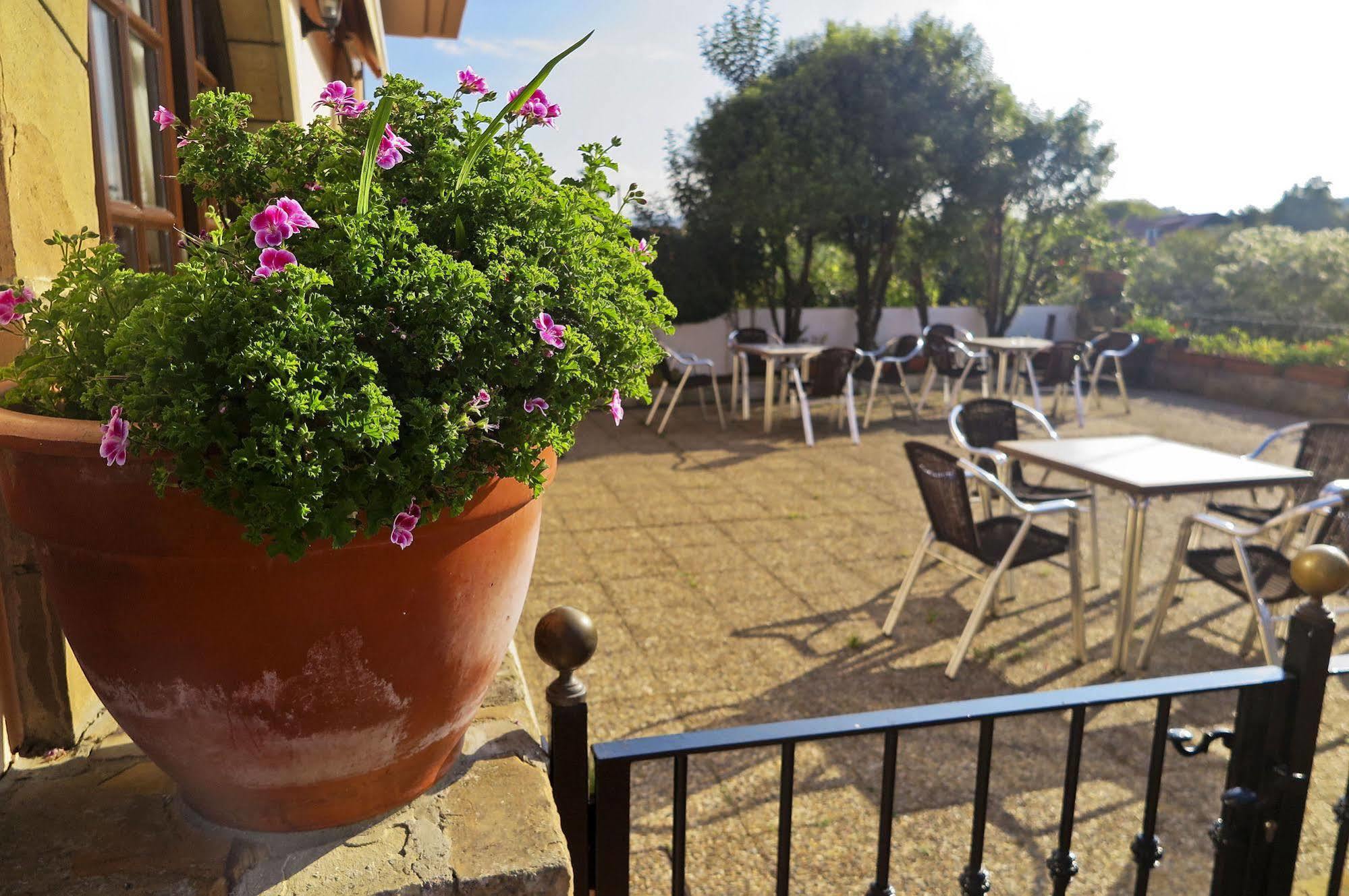 Hotel Rural En Escalante Las Solanas Bagian luar foto